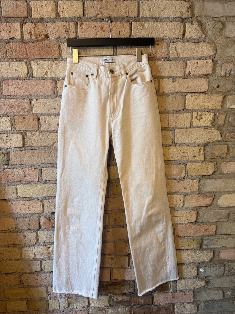 Abercrombie & Fitch 90s Relaxed Jean High Rise